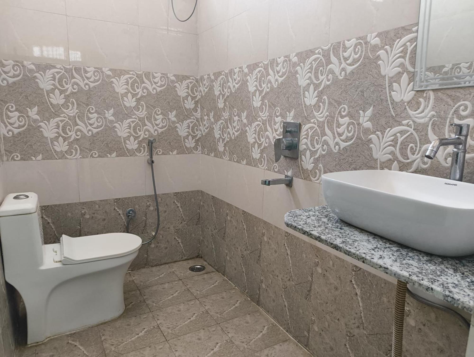 Rising Shemesh Home Stay Udaipur Eksteriør billede